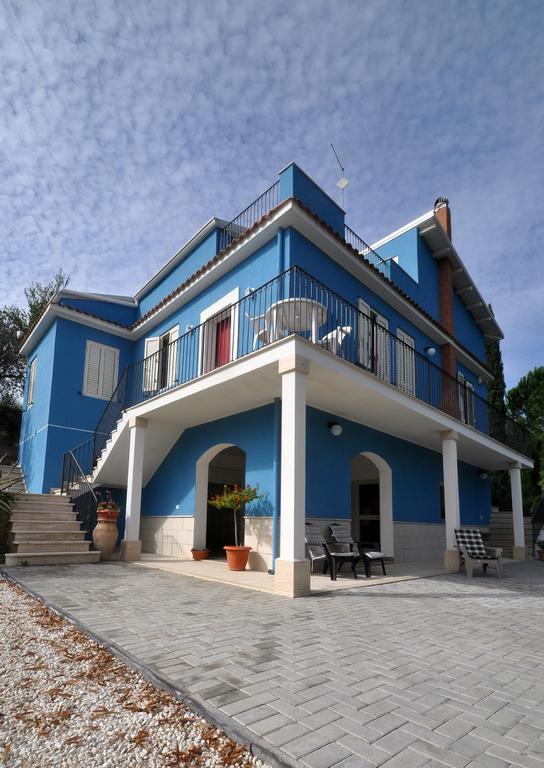 La Casa Blu Apartment Mirabella Imbaccari Exterior foto